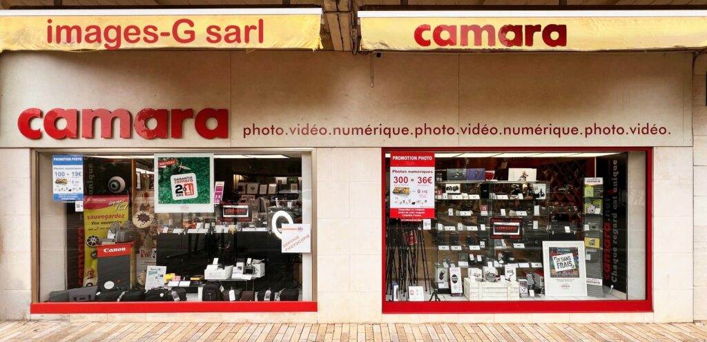 VITRINE MATERIEL-min